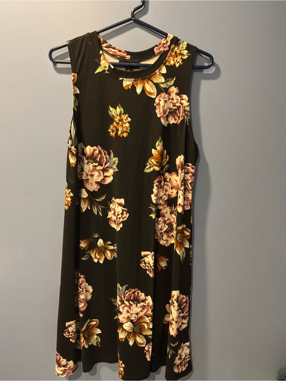 🚘Fortune+Ivy Dark Navy Floral Sleeveless Swing Dress